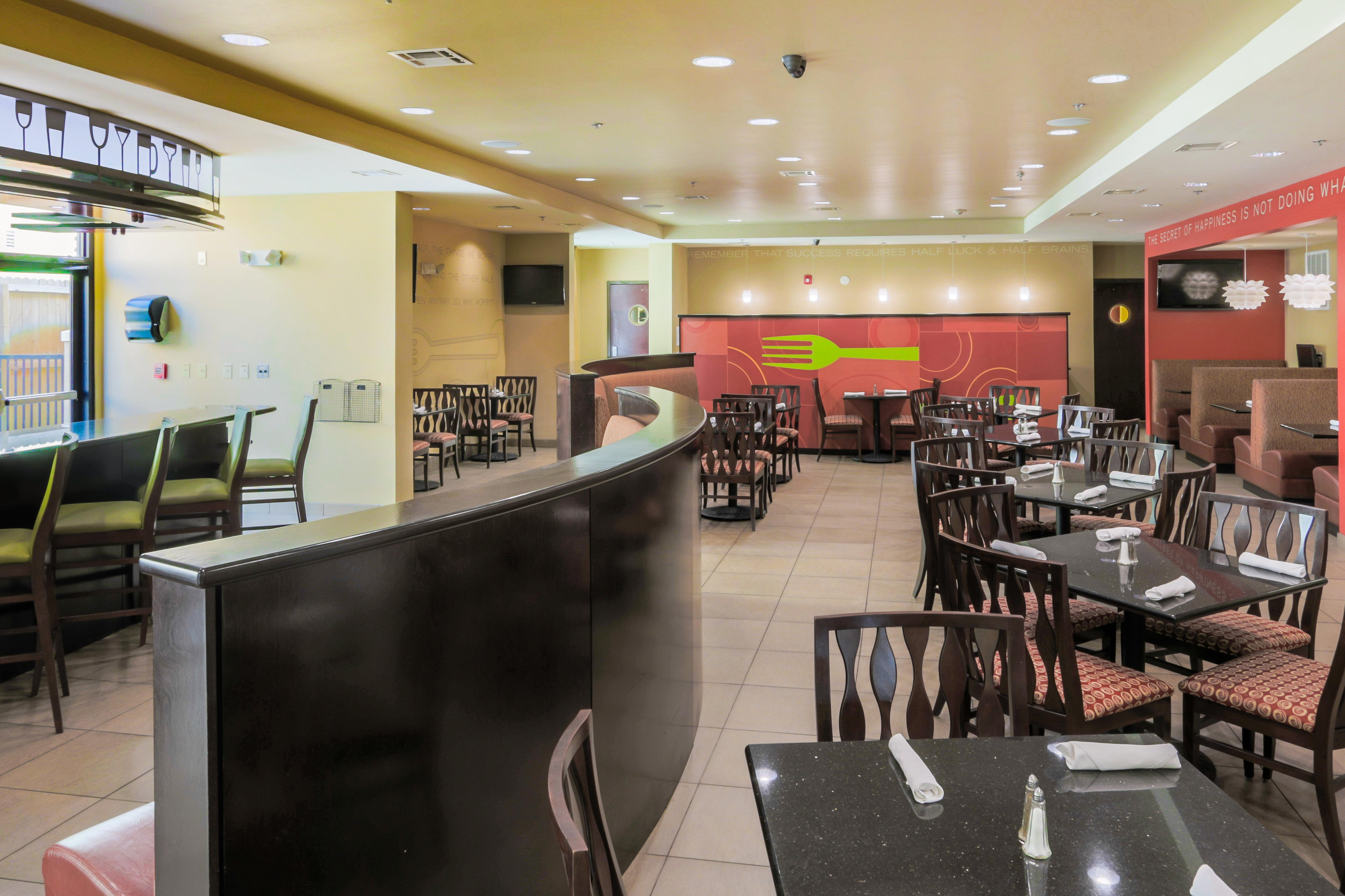 Holiday Inn Mobile Airport By Ihg Bagian luar foto