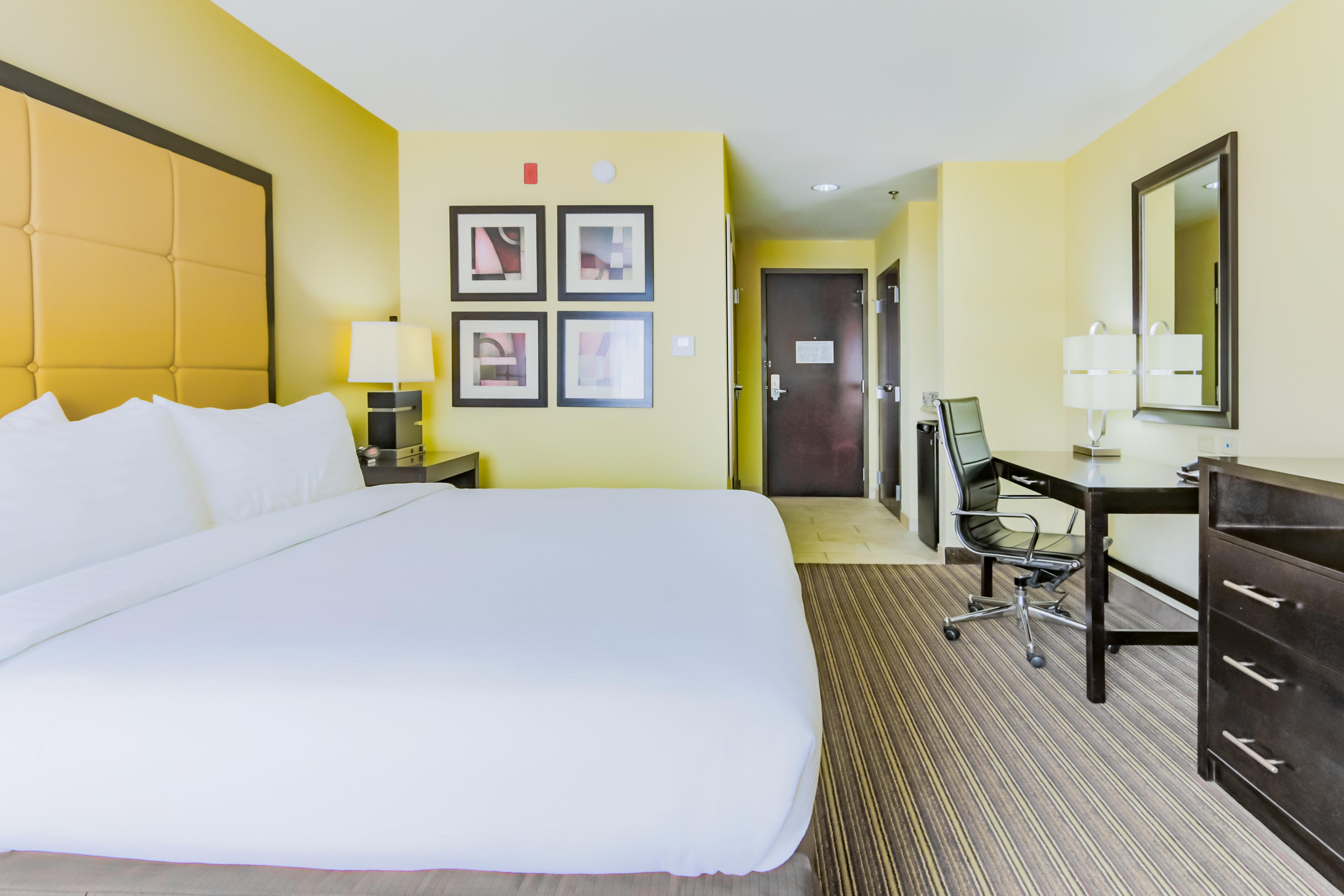 Holiday Inn Mobile Airport By Ihg Bagian luar foto